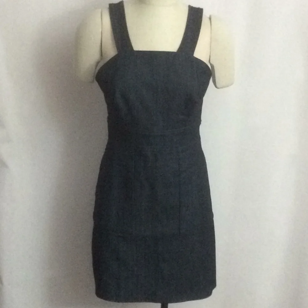 NWOT Reformation Dress Size 6 - Picture 2 of 9